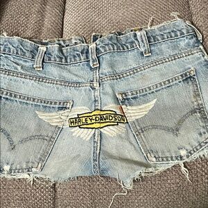 These are Levi’s from the 1970’s.